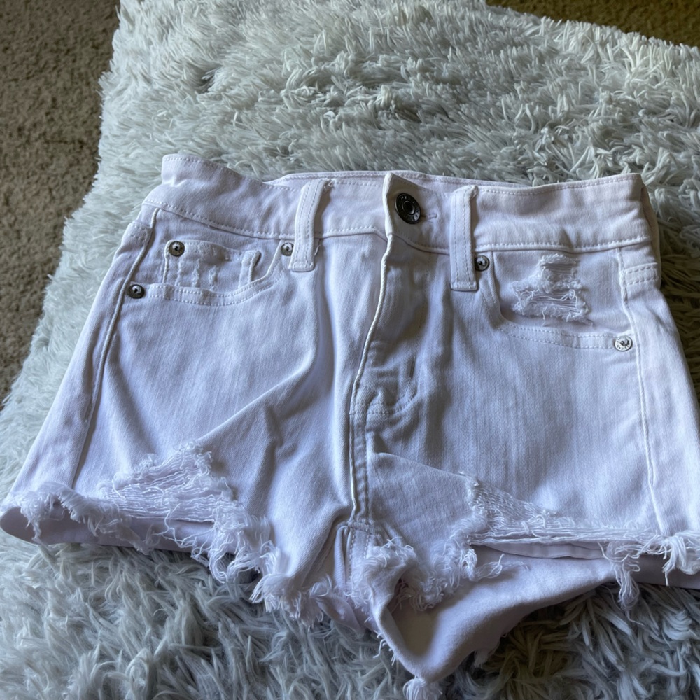 White Distressed Next Level Stretch Jean Shorts- American Eagle Size 00